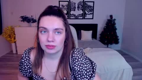 Daniella online show from January 14, 2025, 2:11 pm