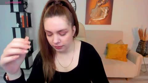 Daniella online show from March 5, 2025, 11:06 am