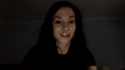 Snapshot of daniellbisous chatting on November 24, 2025, 1:22 pm daniellbisous online show from November 24, 2025, 1:22 pm