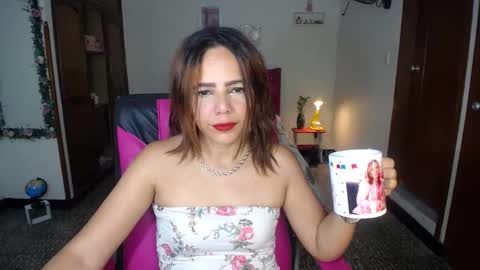 Angie online show from December 11, 2024, 4:42 pm