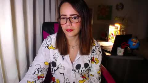 Angie online show from April 26, 2026, 4:04 pm
