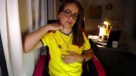 Angie online show from July 7, 2026, 3:16 pm