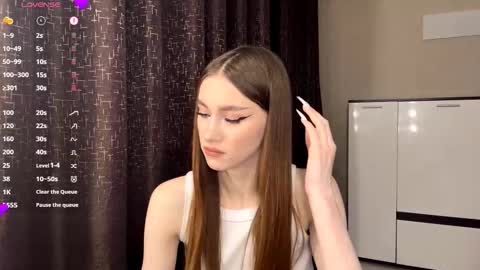 Snapshot of daniellecorra chatting on February 26, 2026, 5:23 pm Trisha wanna play Meow online show from February 26, 2026, 5:23 pm