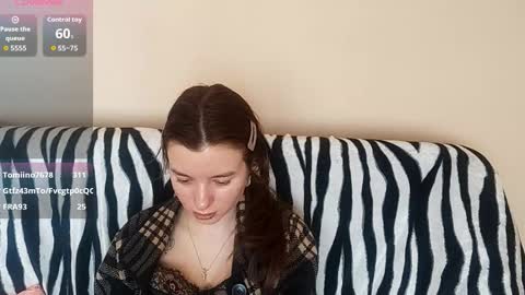 Mia online show from February 10, 2026, 7:12 am