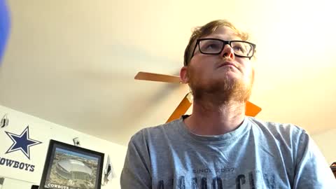 Daniel    y. online show from November 3, 2025, 8:10 pm