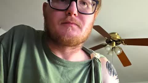 Snapshot of danielp_mod_cb chatting on March 8, 2026, 5:28 pm Daniel y. online show from March 8, 2026, 5:28 pm