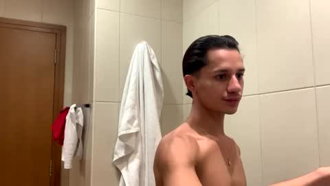 Snapshot of daniels_cruz chatting on January 6, 2025, 4:44 pm Daniels Cruz online show from January 6, 2025, 4:44 pm