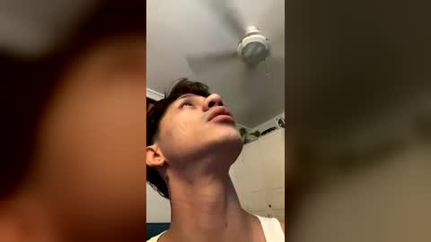 Snapshot of daniels_cruz chatting on June 23, 2026, 6:17 pm Daniels Cruz online show from June 23, 2026, 6:17 pm