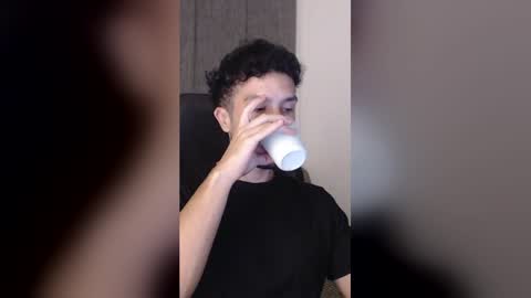 Daniel Santos online show from May 5, 2026, 12:51 am