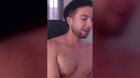 Daniel Santos online show from May 5, 2026, 9:01 pm