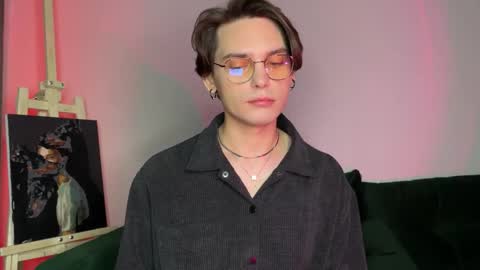 Snapshot of danieltuckerr chatting on October 6, 2025, 7:00 pm danieltuckerr online show from October 6, 2025, 7:00 pm