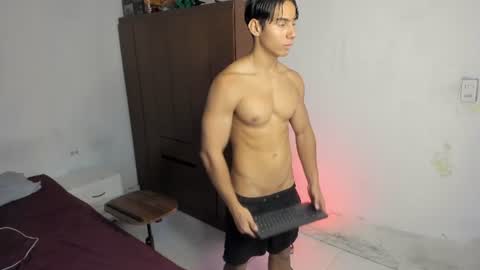 danii_apolo online show from June 22, 2026, 1:52 pm