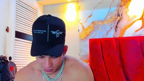 Snapshot of danii_scot chatting on October 17, 2025, 4:59 am Dani online show from October 17, 2025, 4:59 am