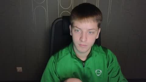 Snapshot of danila_trezzini chatting on April 6, 2026, 10:00 pm danila online show from April 6, 2026, 10:00 pm