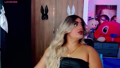 danipein online show from October 24, 2025, 9:55 pm