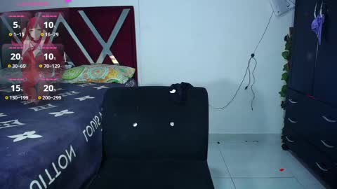 Snapshot of danisabrownn chatting on March 12, 2025, 12:57 pm danisabrownn online show from March 12, 2025, 12:57 pm