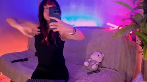Snapshot of danita_veelz chatting on April 13, 2026, 4:40 am danita_veelz online show from April 13, 2026, 4:40 am