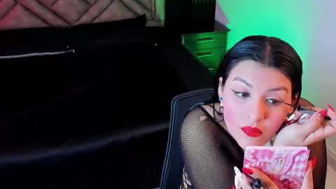 Snapshot of daniwhatson chatting on November 3, 2025, 7:48 pm Dani whatson online show from November 3, 2025, 7:48 pm