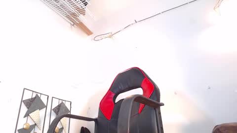 dann hill1 online show from October 13, 2025, 12:32 am