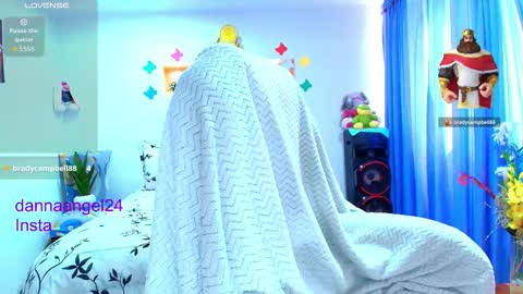 Snapshot of danna_angel chatting on March 21, 2026, 7:50 pm Danna online show from March 21, 2026, 7:50 pm