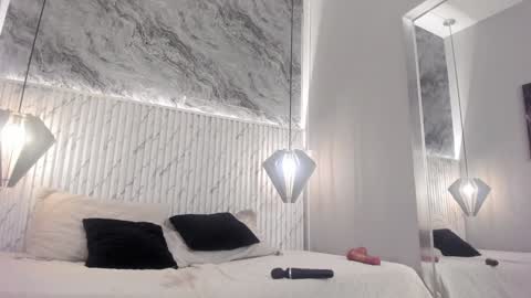 danna_caramelo_ online show from January 9, 2025, 1:39 am