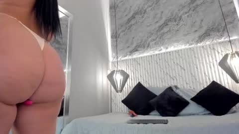 danna_caramelo_ online show from February 11, 2025, 7:48 pm
