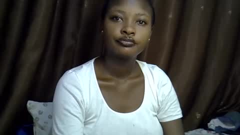 danna_miki online show from March 4, 2026, 1:33 am