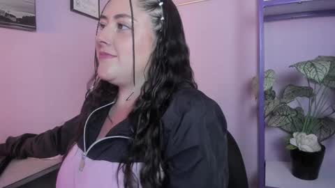 DANNA PINK online show from May 20, 2026, 11:05 am