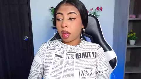 Snapshot of danna_schmidt23 chatting on October 9, 2025, 9:07 am Danna online show from October 9, 2025, 9:07 am