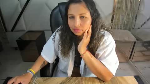 danna_sg online show from May 30, 2026, 4:53 am