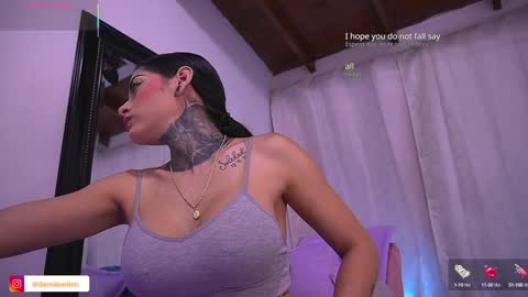 Snapshot of dannaberlin chatting on September 25, 2025, 7:17 pm Danna Berlin  online show from September 25, 2025, 7:17 pm