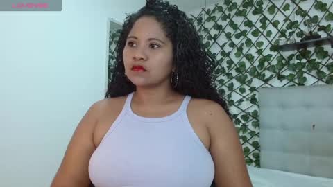 dannaberlin_0 online show from January 19, 2025, 12:28 pm