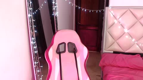 Dannamunoz130 online show from December 28, 2024, 12:45 pm