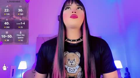 dannadolls online show from April 11, 2026, 6:34 pm