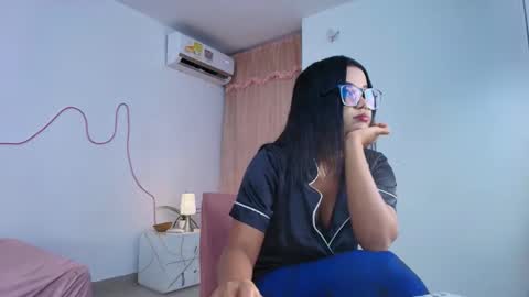 dannagabriella online show from April 13, 2026, 8:31 am