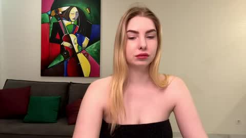 dannamissss online show from January 21, 2025, 5:51 pm