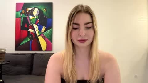 dannamissss online show from February 6, 2025, 3:09 pm
