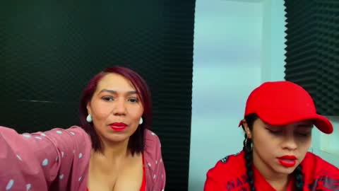 dannamomcerrat online show from January 20, 2025, 3:04 am