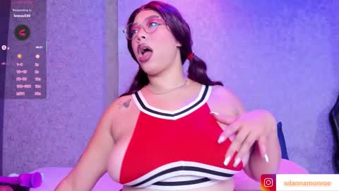 Snapshot of danniamonroee chatting on October 9, 2025, 11:41 am Danna Monroe  online show from October 9, 2025, 11:41 am