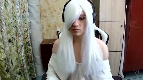 Snapshot of danniielll chatting on October 20, 2025, 3:56 pm HilmarZ online show from October 20, 2025, 3:56 pm