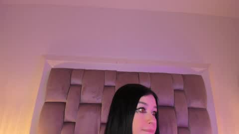 Dannika online show from May 5, 2026, 3:25 am