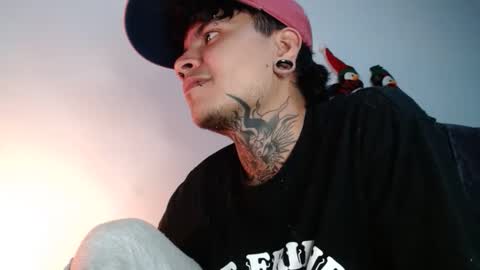 DANNTE online show from December 4, 2025, 11:57 pm