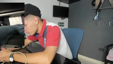 danny_and_lara online show from October 3, 2025, 6:49 pm