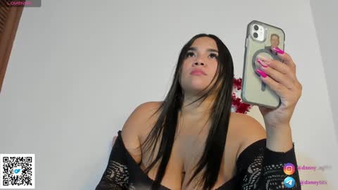Snapshot of danny_og chatting on February 7, 2025, 4:06 am Danny online show from February 7, 2025, 4:06 am