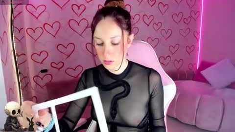 Danny online show from November 5, 2025, 1:33 pm