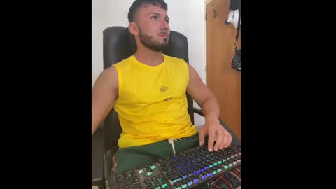 dannyboy_x_ online show from October 7, 2025, 9:39 am