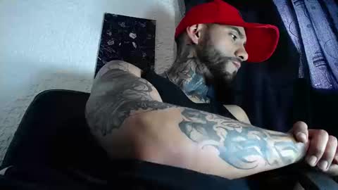 dante_d_angelo_ online show from September 16, 2025, 9:38 pm