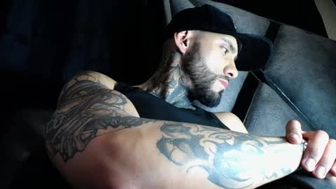 dante_d_angelo_ online show from April 30, 2026, 7:36 am