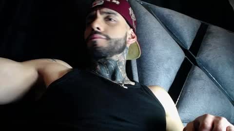 dante_d_angelo_ online show from May 4, 2026, 5:58 am