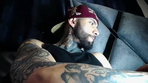 dante_d_angelo_ online show from May 4, 2026, 10:39 pm